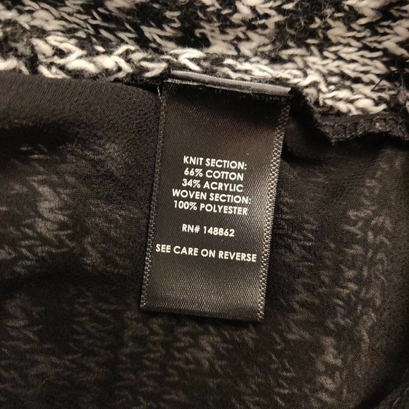 Torrid Women's Sweater Size 4X Cold Shoulder Heathered Black Open Back. - Picture 4 of 6